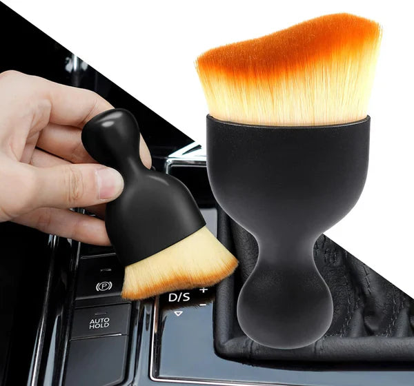 Brosses de nettoyage pour intérieur de voiture