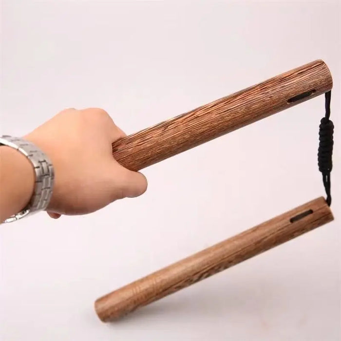 Nunchaku en bois pour les arts martiaux