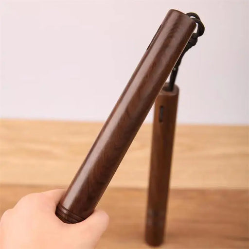 Nunchaku en bois pour les arts martiaux