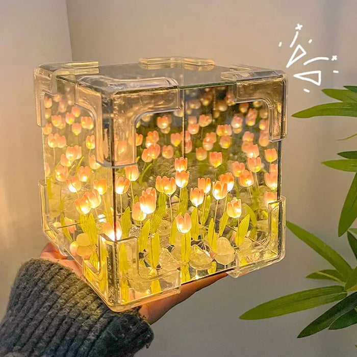 Lampe cube miroir tulipe à faire soi-même